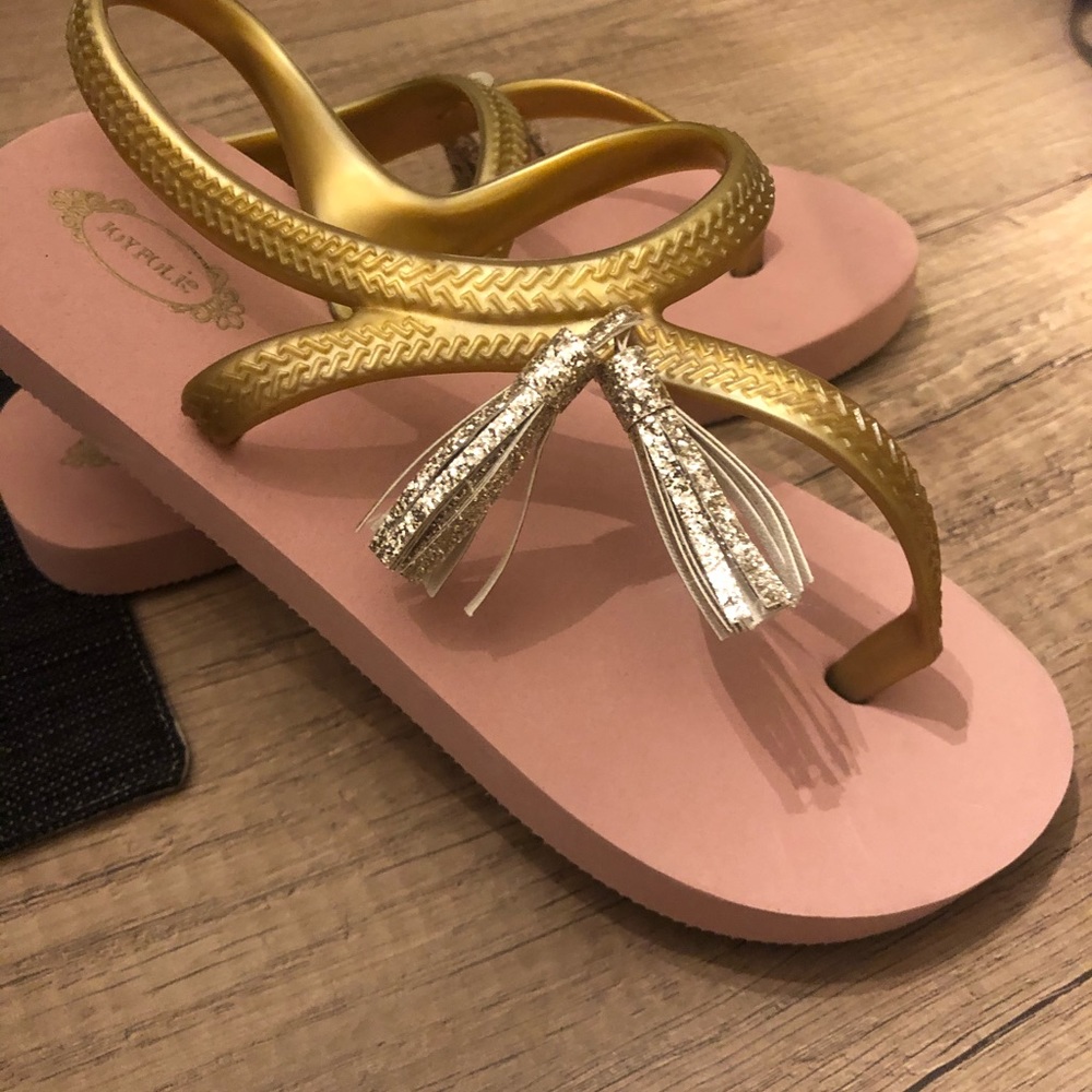 Joyfolie Flip flops